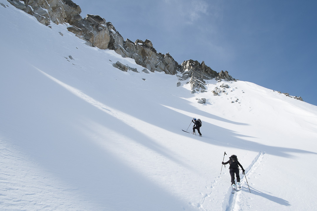 140329-111355.jpg - Belle poudreuse dans la montée au col des Berches