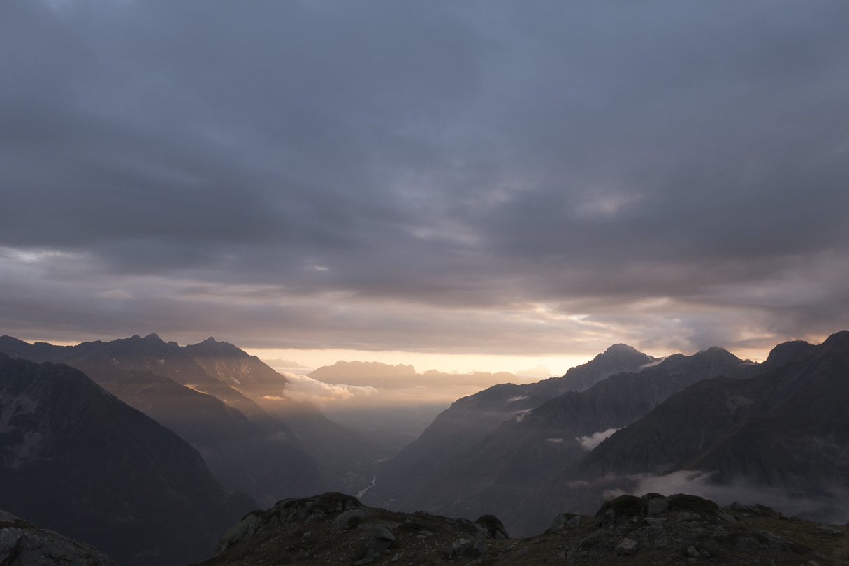 140913-193636.jpg - Coucher de soleil au lac Lautier