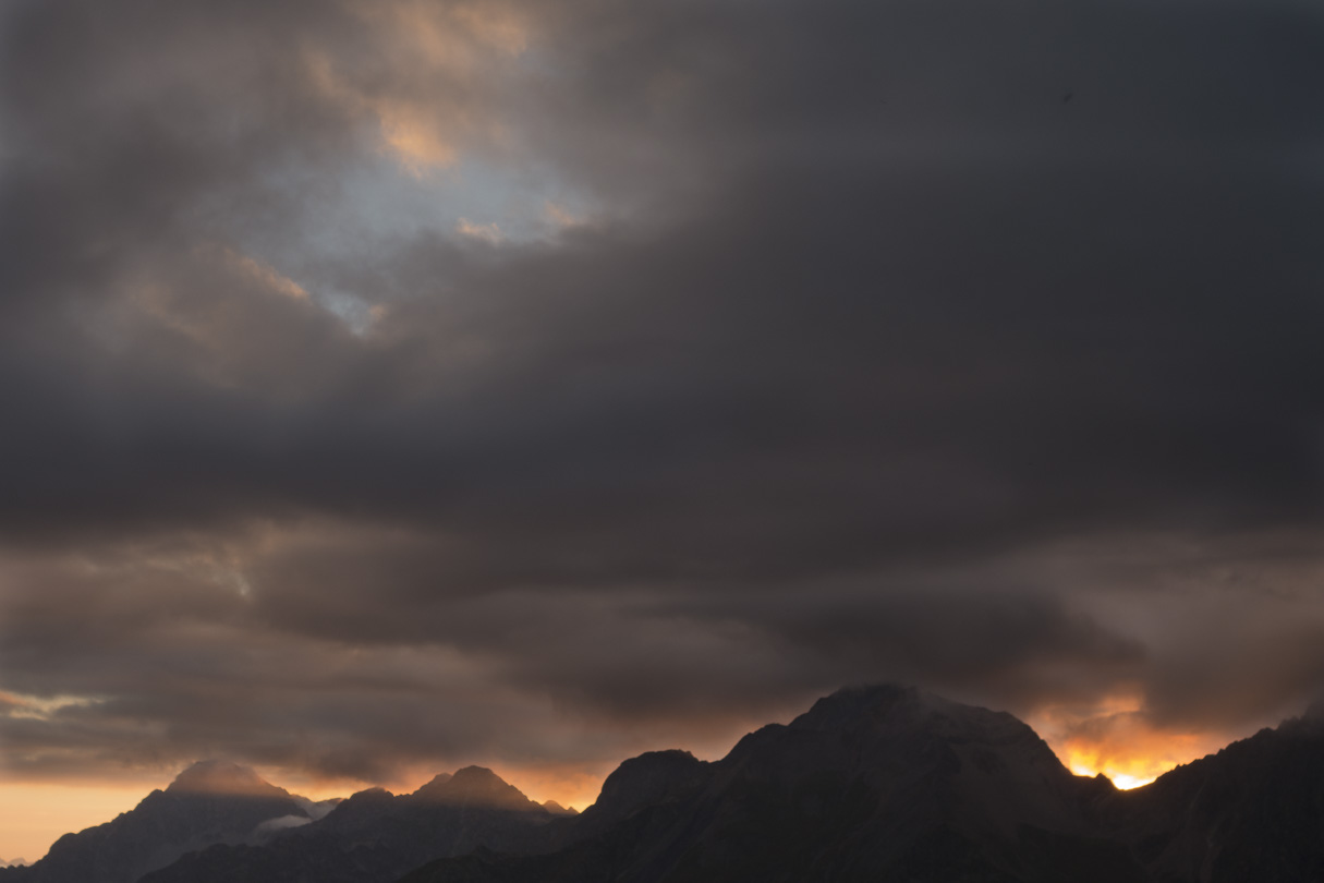 140913-194450.jpg - Coucher de soleil au lac Lautier