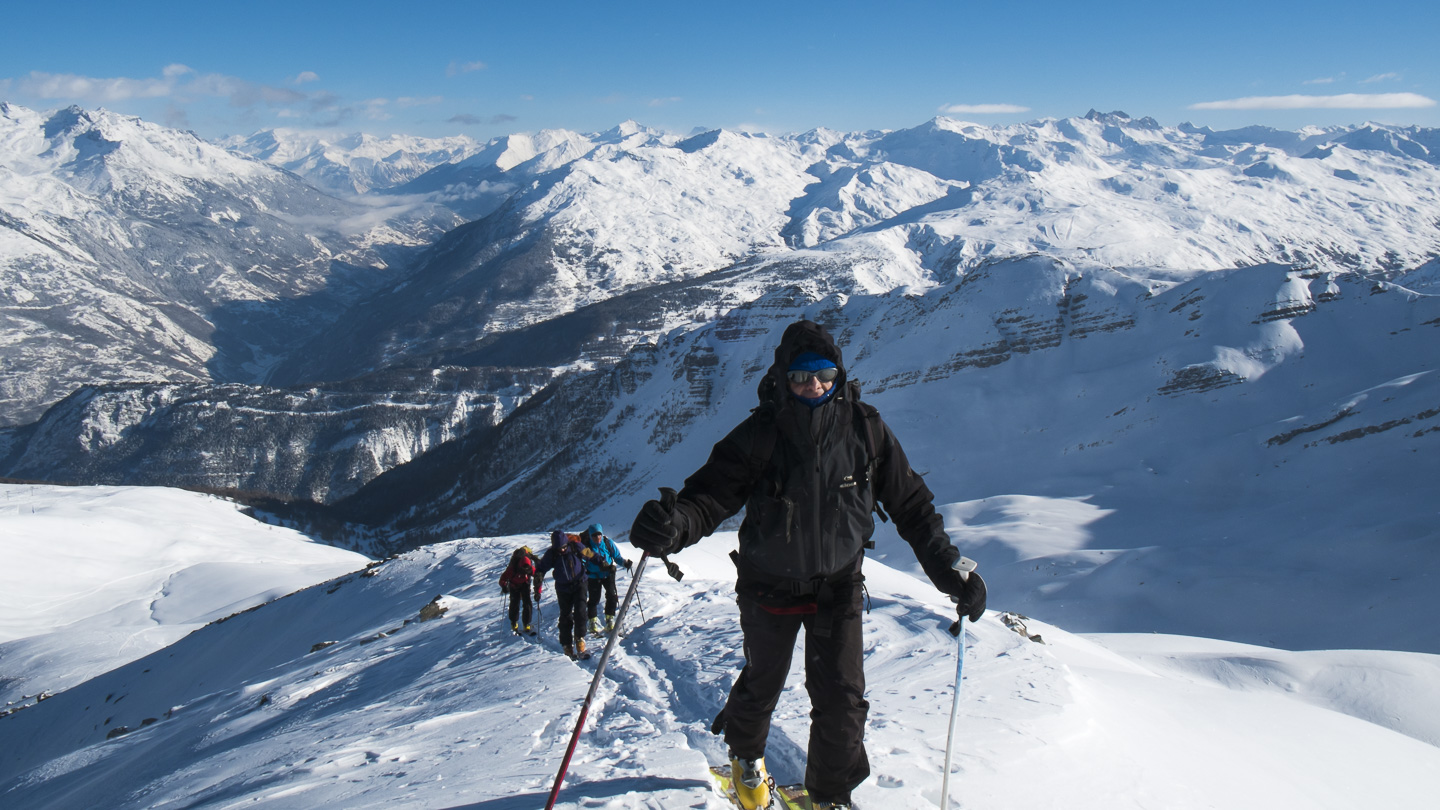 141230-130500.jpg - Ça soufle sur l'arête finale