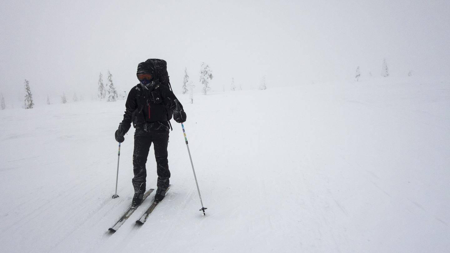 150209-120855.jpg - Près des pistes, c'est encore balisé