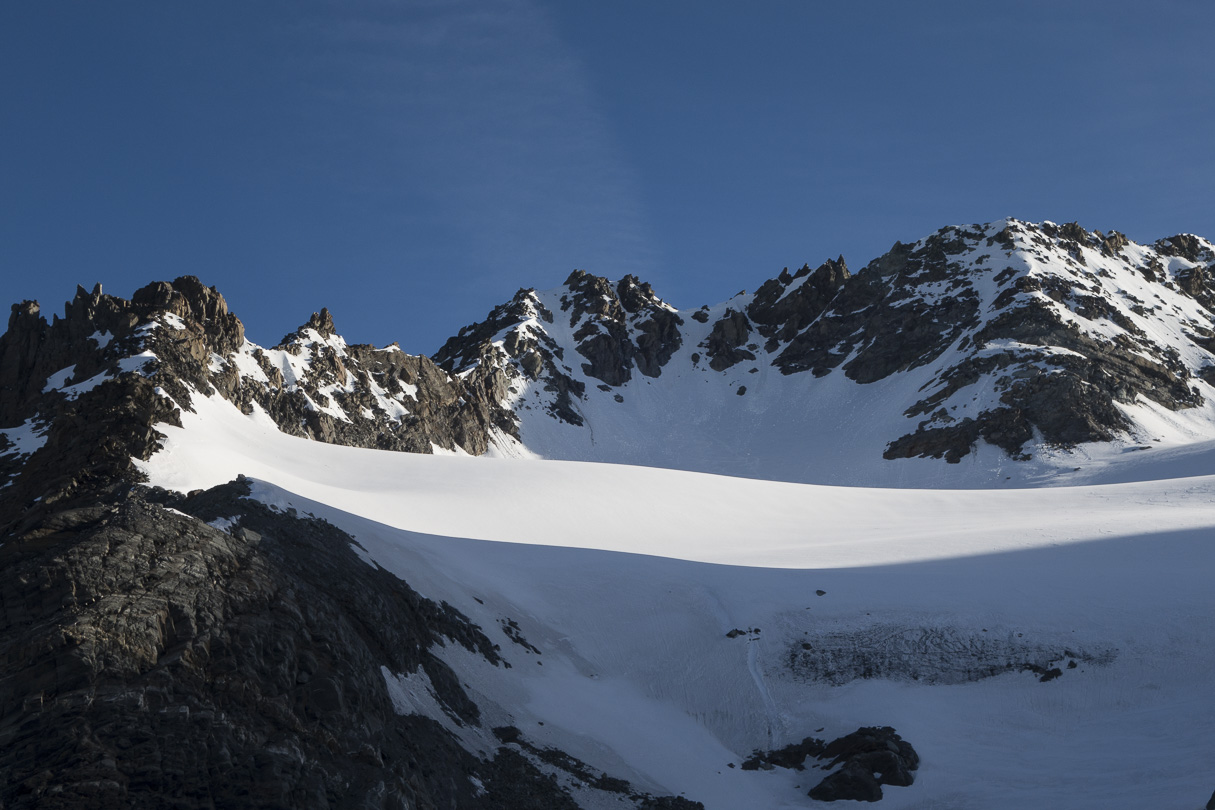 150531-074345.jpg - Aiguille des St Pères, glacier de Chavières