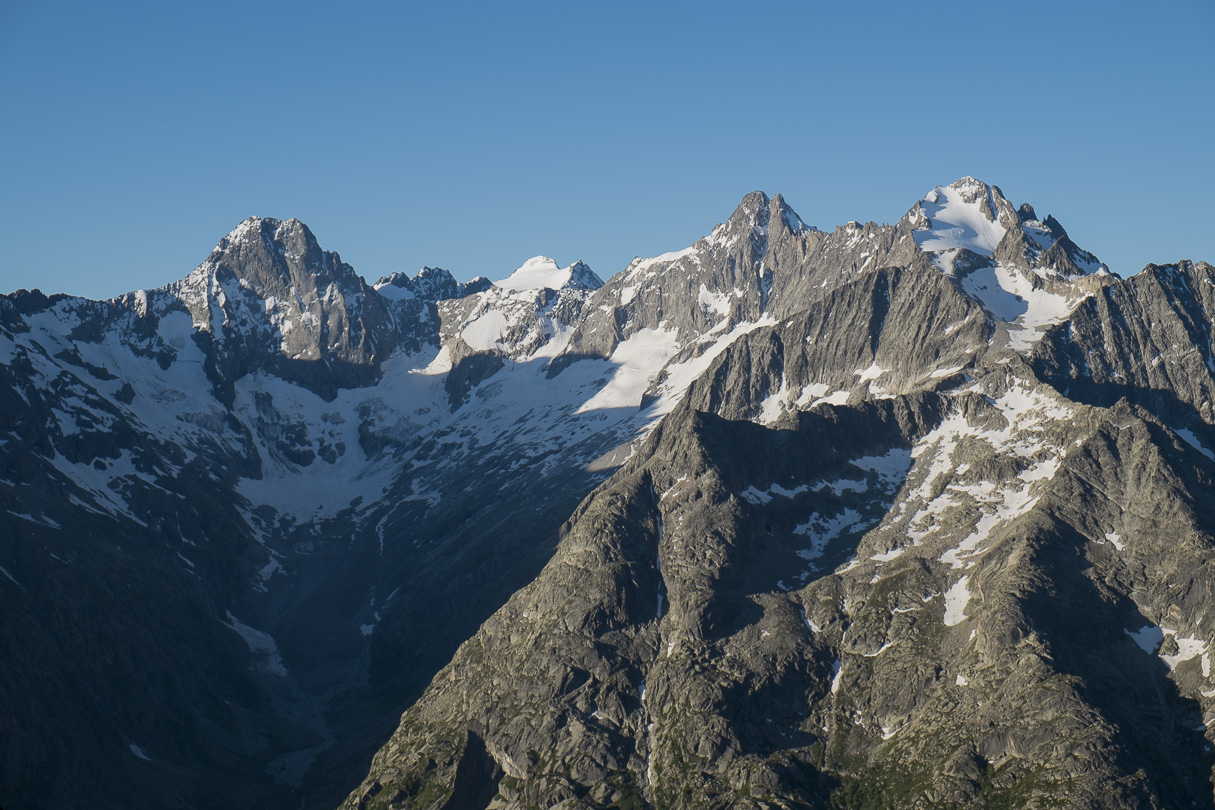 150621-071949.jpg - Rouies, Fétoules