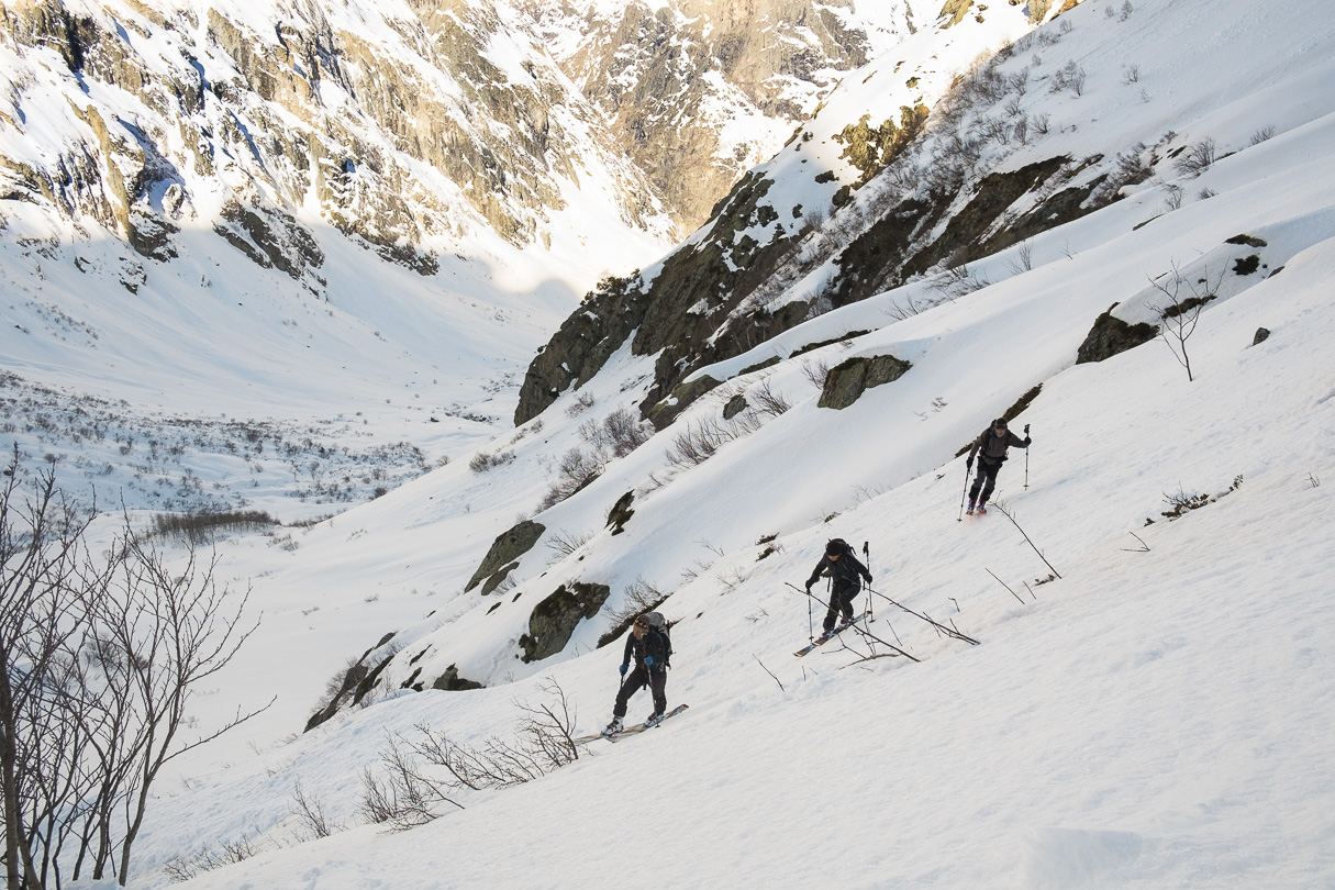 160319-090245.jpg - Petit raidillon pour franchir les barres