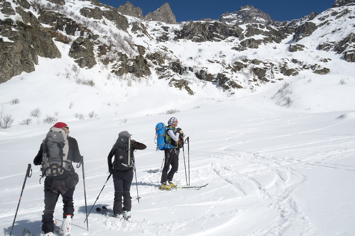 160319-132636.jpg - Plus que le fond du vallon à descendre
