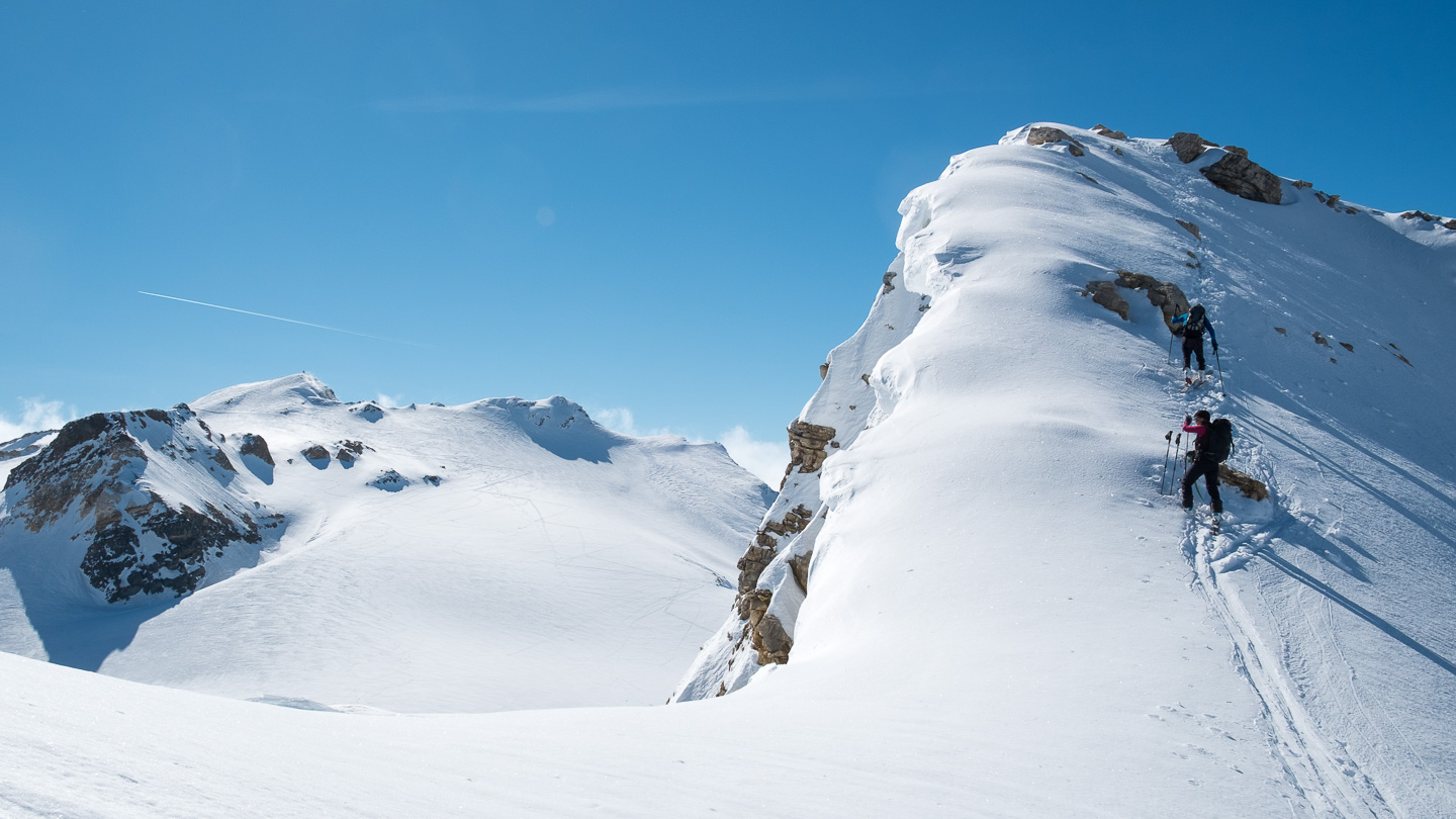 160506-095111.jpg - Arrête sommitale du Roc de Bassagne